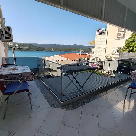 Maxima U Blizini Plaze Sa Garazom I Sigurnosnom Kamerom Guest house *