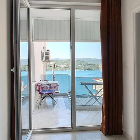 Guest house Maxima U Blizini Plaze Sa Garazom I Sigurnosnom Kamerom *