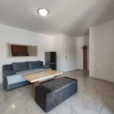 Guest house Maxima U Blizini Plaze Sa Garazom I Sigurnosnom Kamerom *